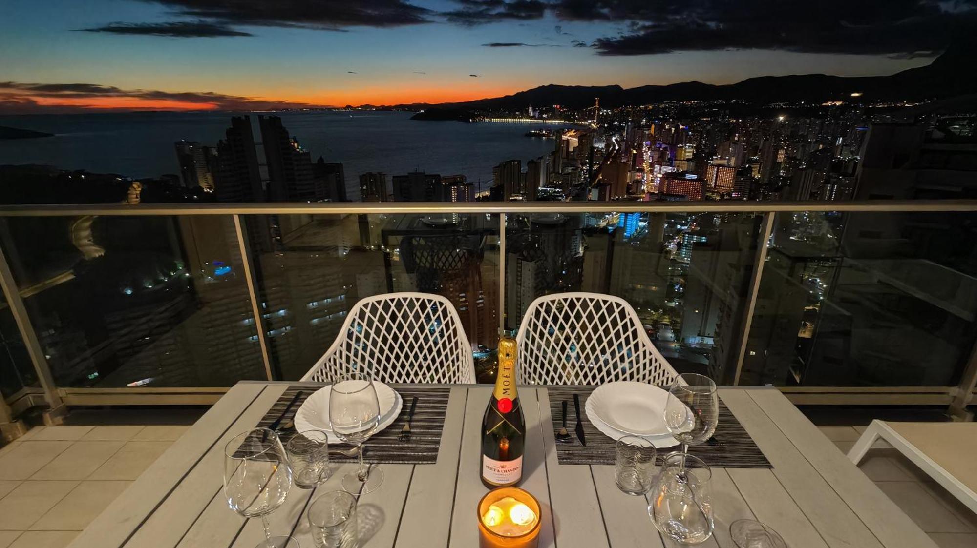 Appartement Skyline Floor 28 Sea Views à Benidorm Extérieur photo