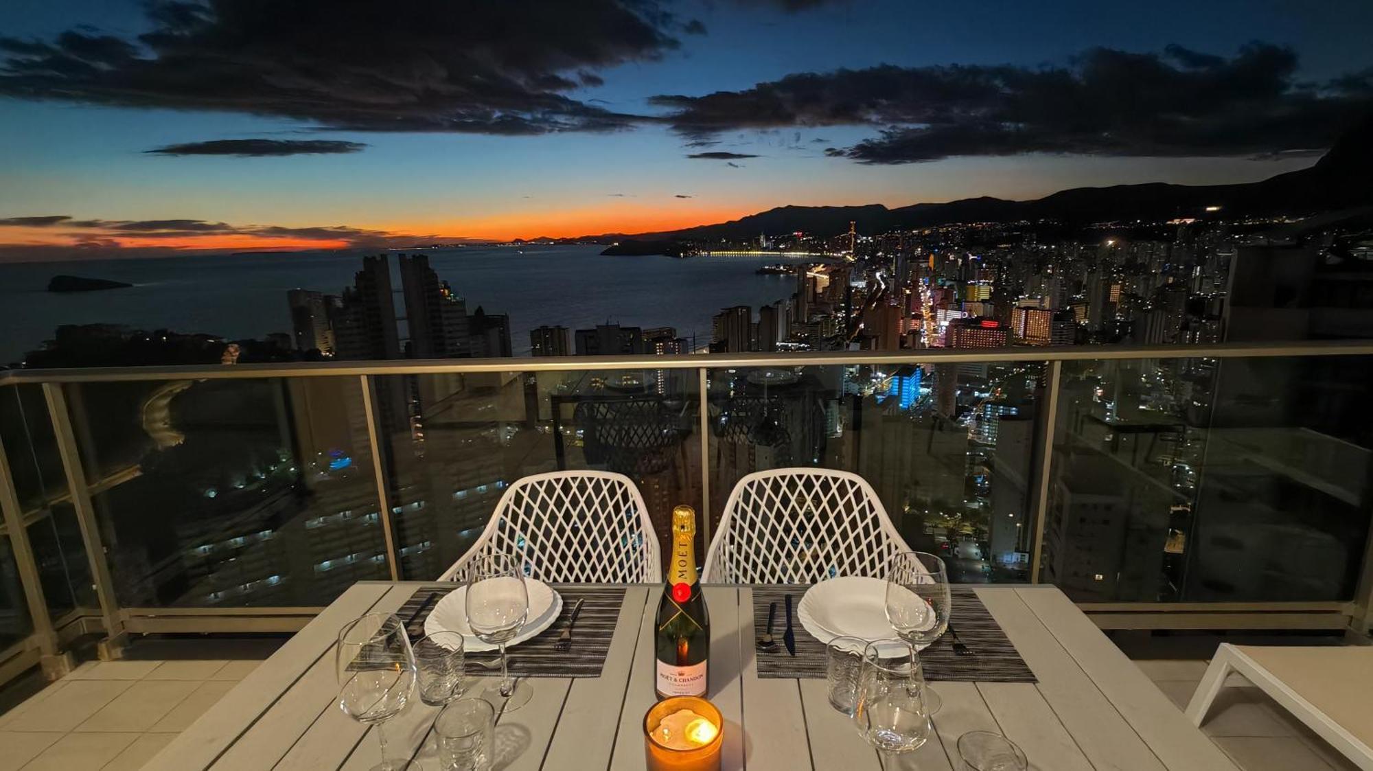 Appartement Skyline Floor 28 Sea Views à Benidorm Extérieur photo